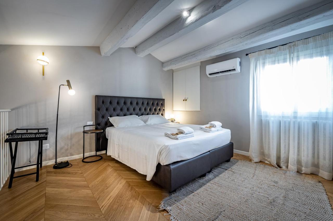 Hs4U Ricasoli Luxury Apartment Near Duomo N. 3 Florence Extérieur photo