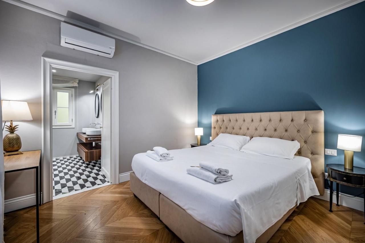 Hs4U Ricasoli Luxury Apartment Near Duomo N. 3 Florence Extérieur photo