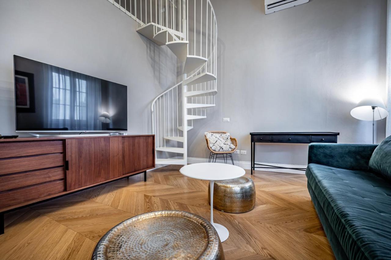 Hs4U Ricasoli Luxury Apartment Near Duomo N. 3 Florence Extérieur photo