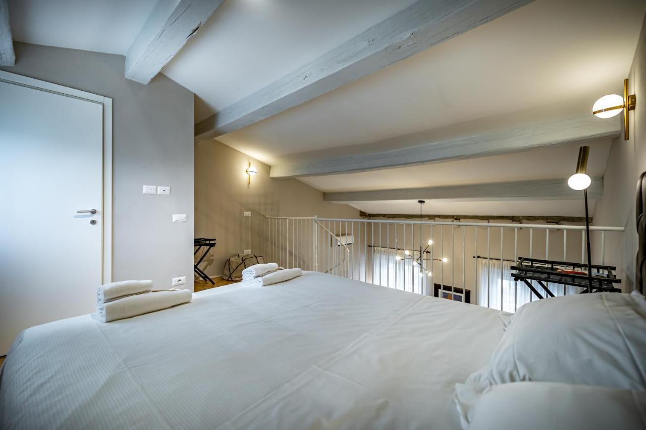 Hs4U Ricasoli Luxury Apartment Near Duomo N. 3 Florence Extérieur photo
